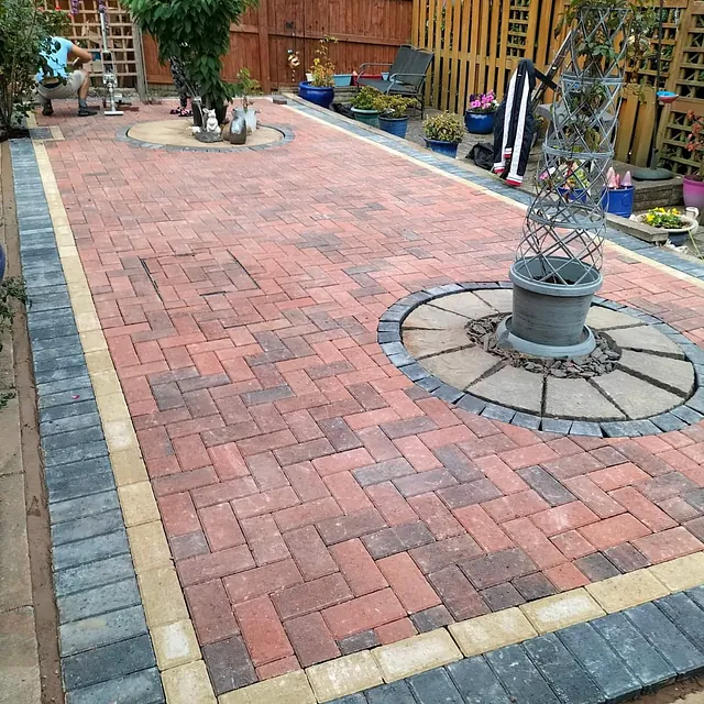 block paved garden